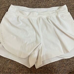 Lululemon find your pace high rise shorts